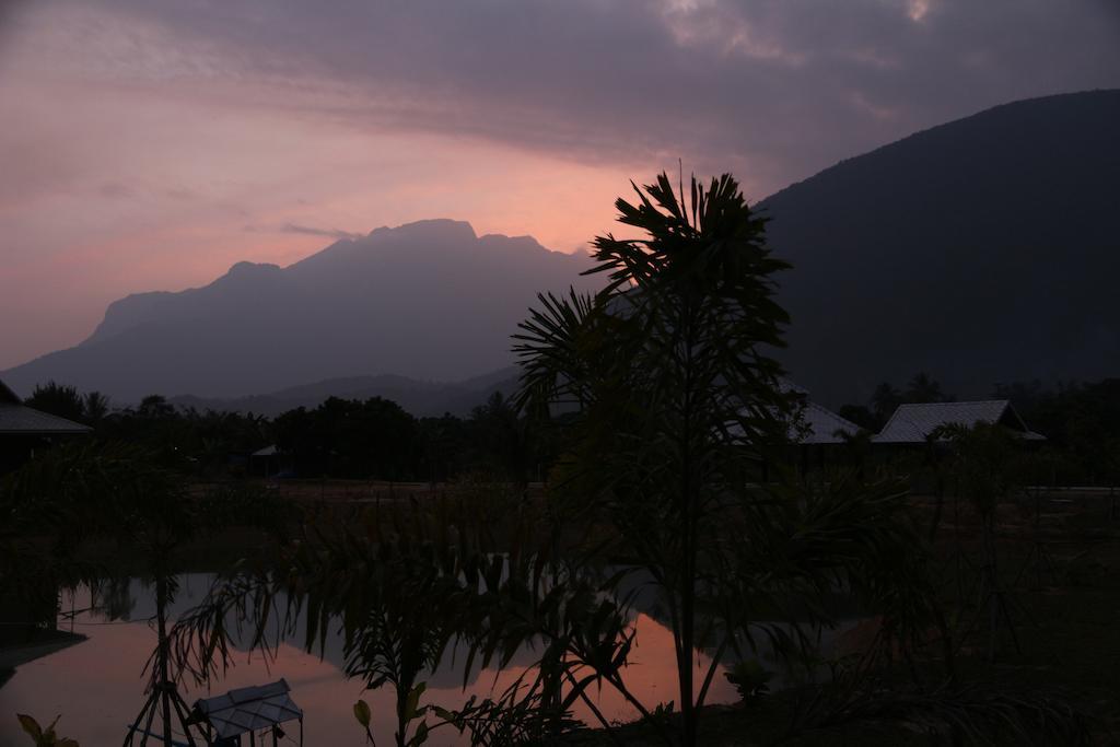 מלון Ban Muang Ngai Chiang Dao Privacy מראה חיצוני תמונה