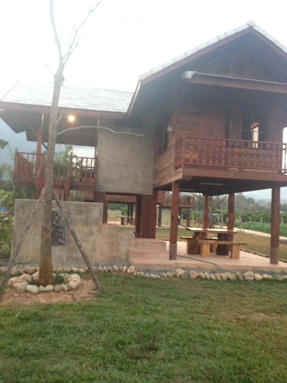 מלון Ban Muang Ngai Chiang Dao Privacy מראה חיצוני תמונה
