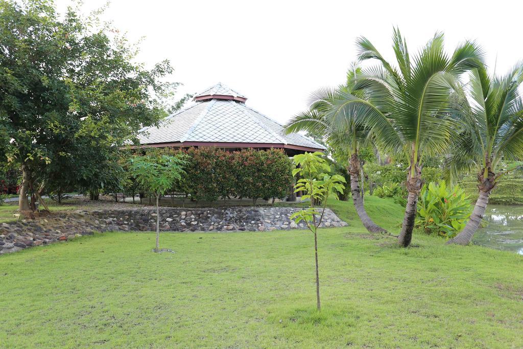 מלון Ban Muang Ngai Chiang Dao Privacy מראה חיצוני תמונה